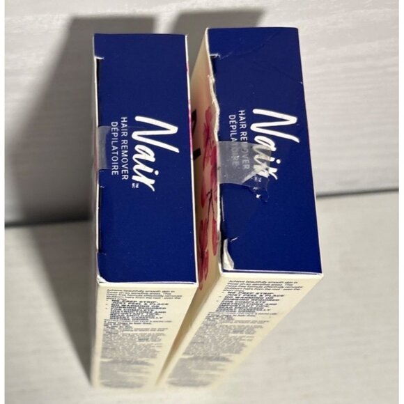 Nair Hair Remover Face & Bikini Rice Bran Oil & Cherry Blossom Extract 40 Strips - Picture 7 of 8